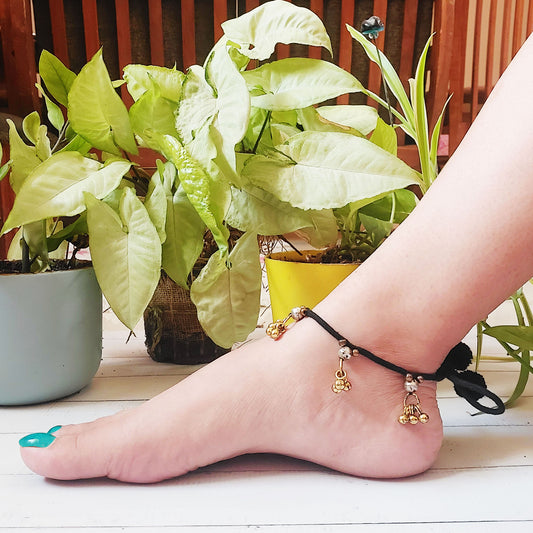 Black and Gold Anklet