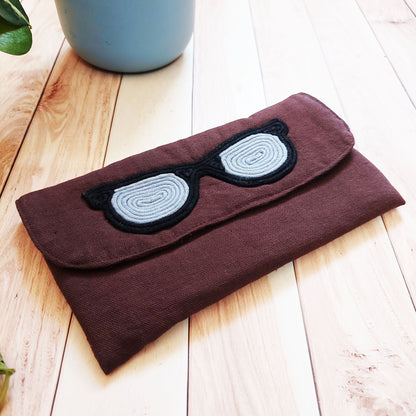 The Brown Eyewear Case