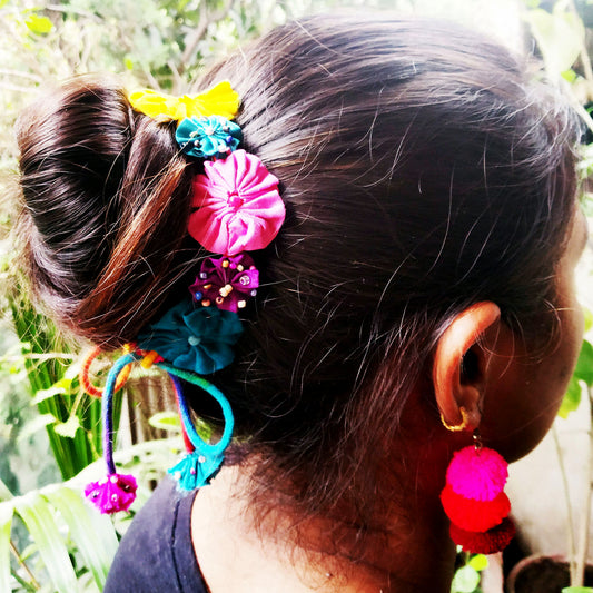 Contrast Flower Hair Accessory