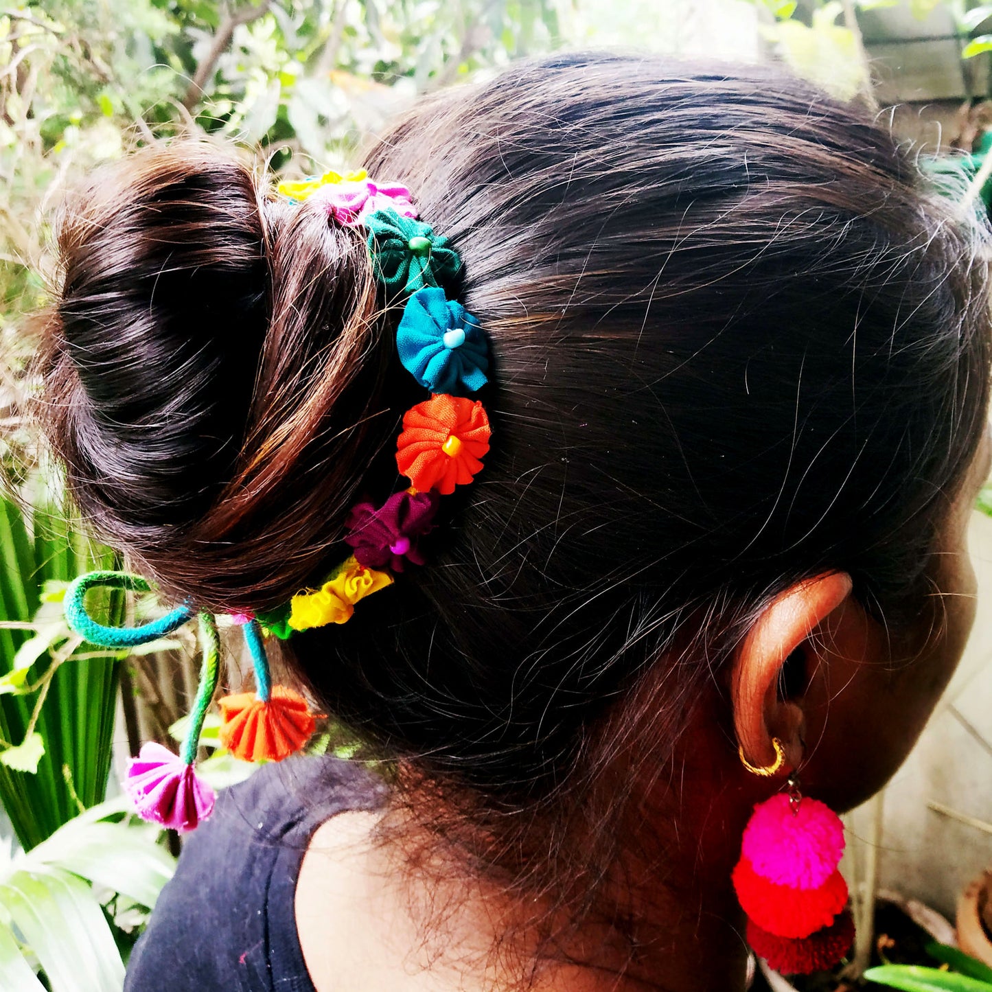 Multicolor Flower Hair Accessory