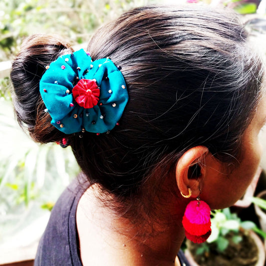 Blue Beaded Flower Hair Accessory